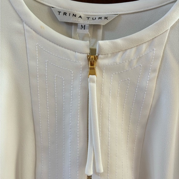 Trina Turk blouse, M, front zip with tassel, NWT, small stain on collar - Picture 2 of 6